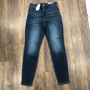 American Eagle Curvy Hi Rise Jegging NWT